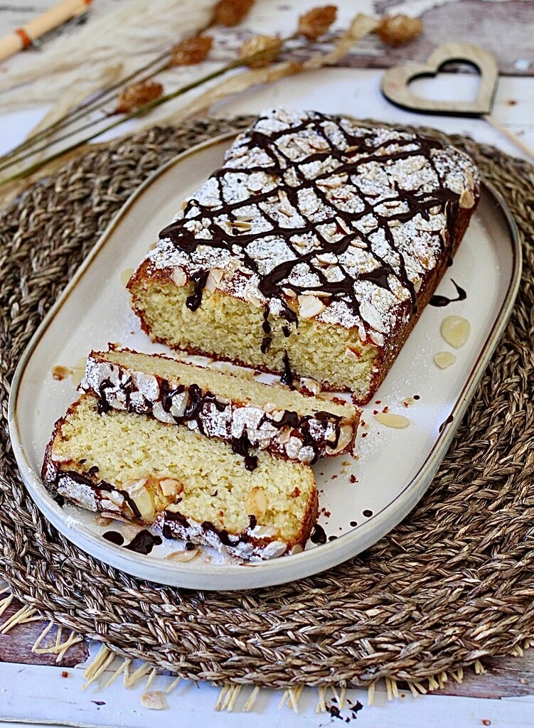 Bolo de Amêndoas com Aroma de Maçã