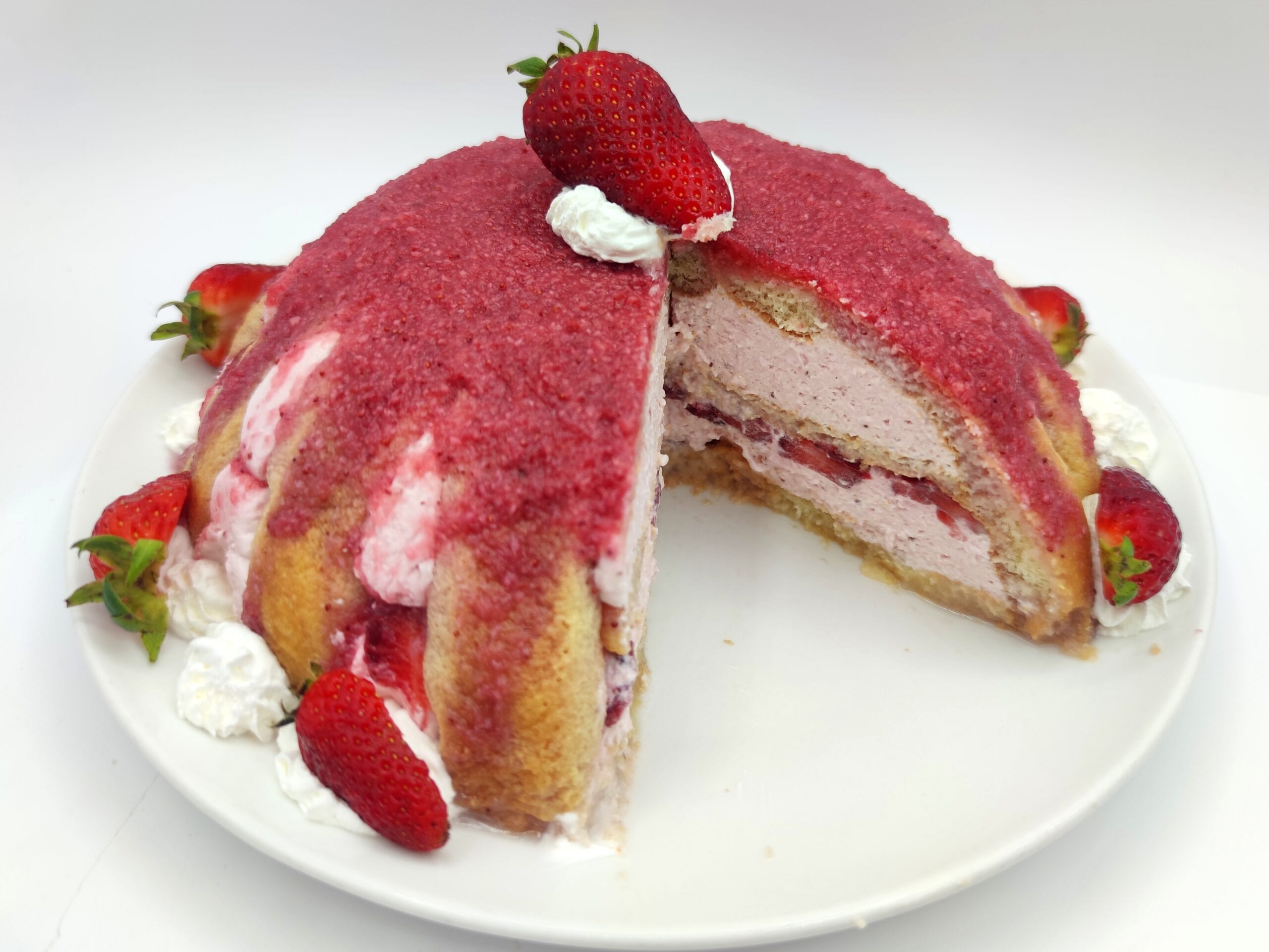 Zuccotto de morango sem forno