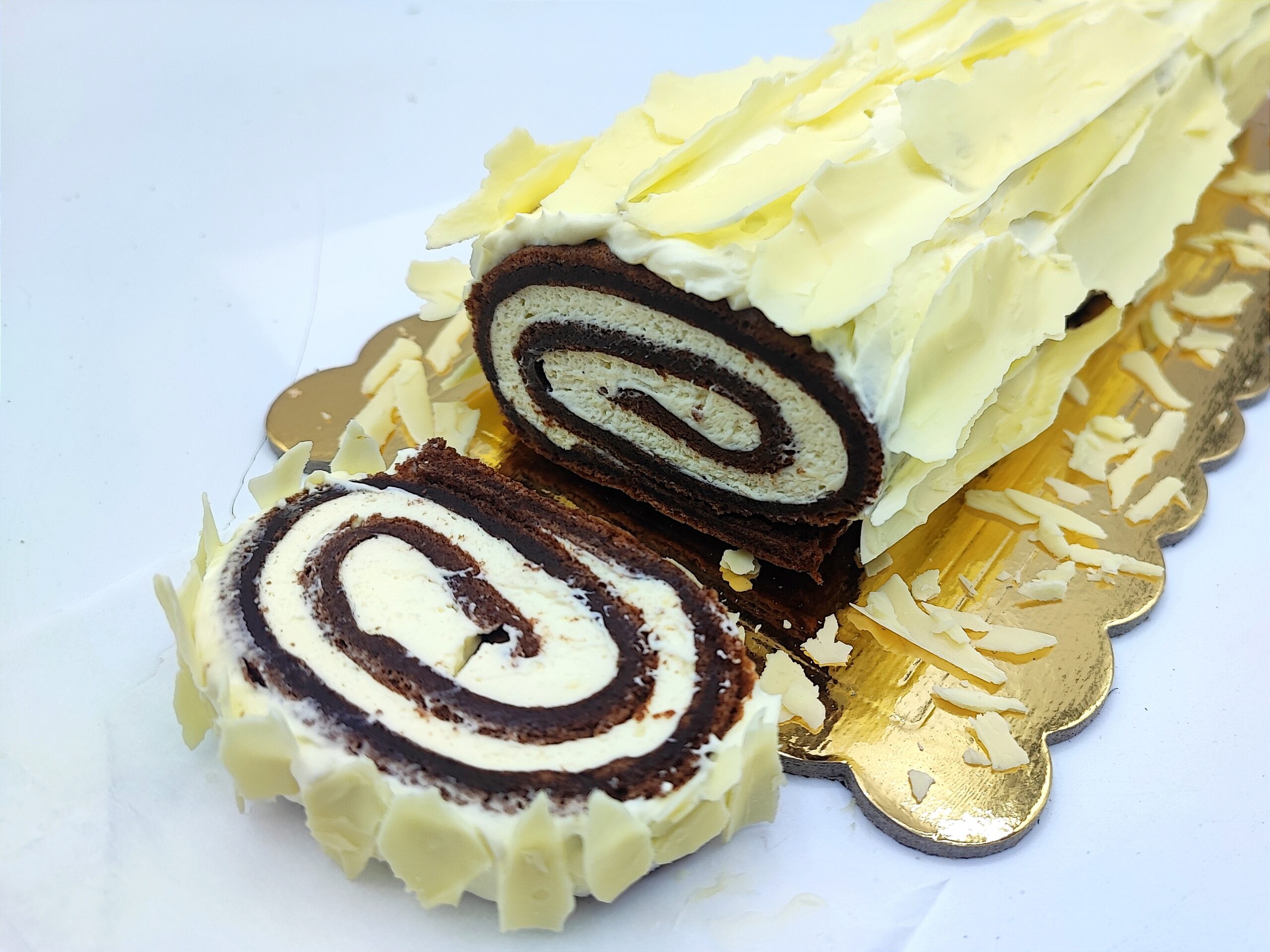 Rolo de chocolate e creme