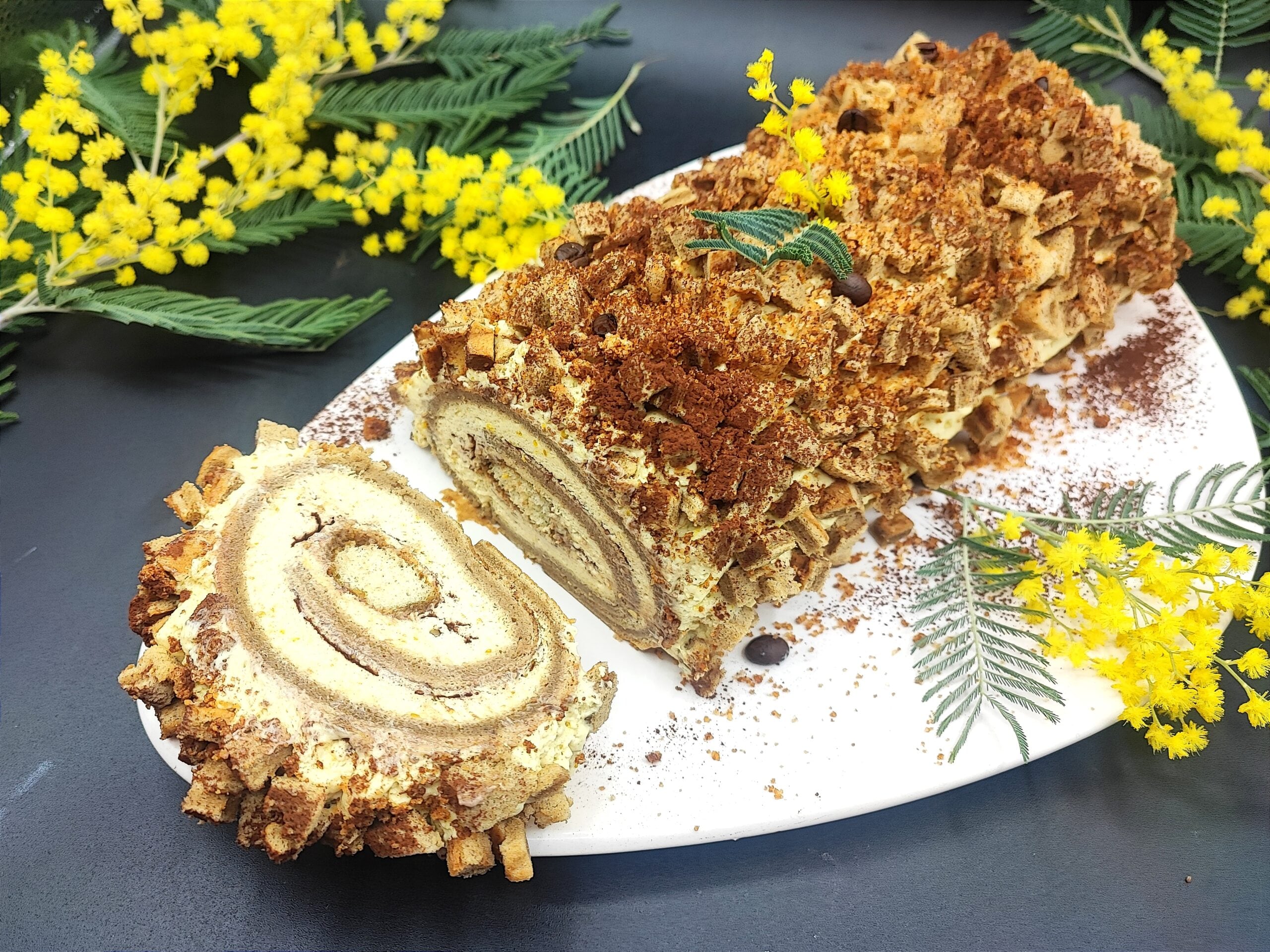 Rolo mimosa tiramisù