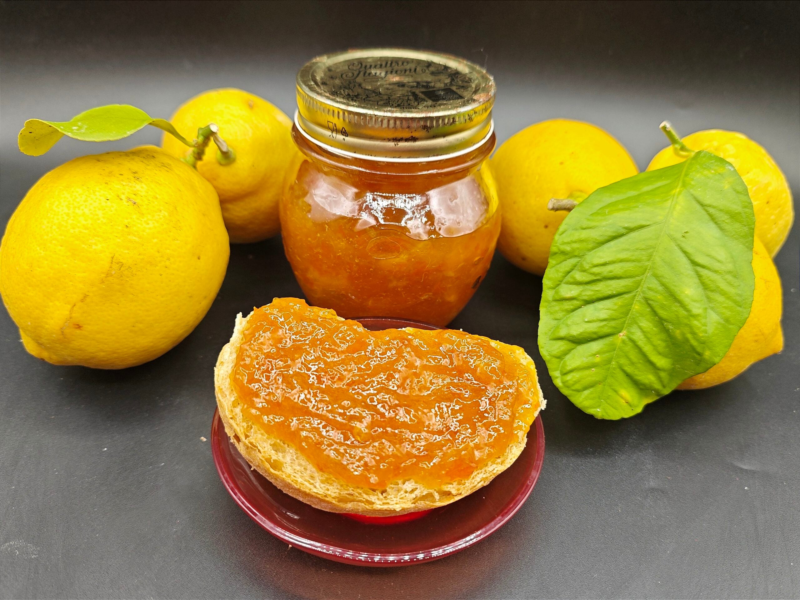 Geleia de laranja e limão com cascas