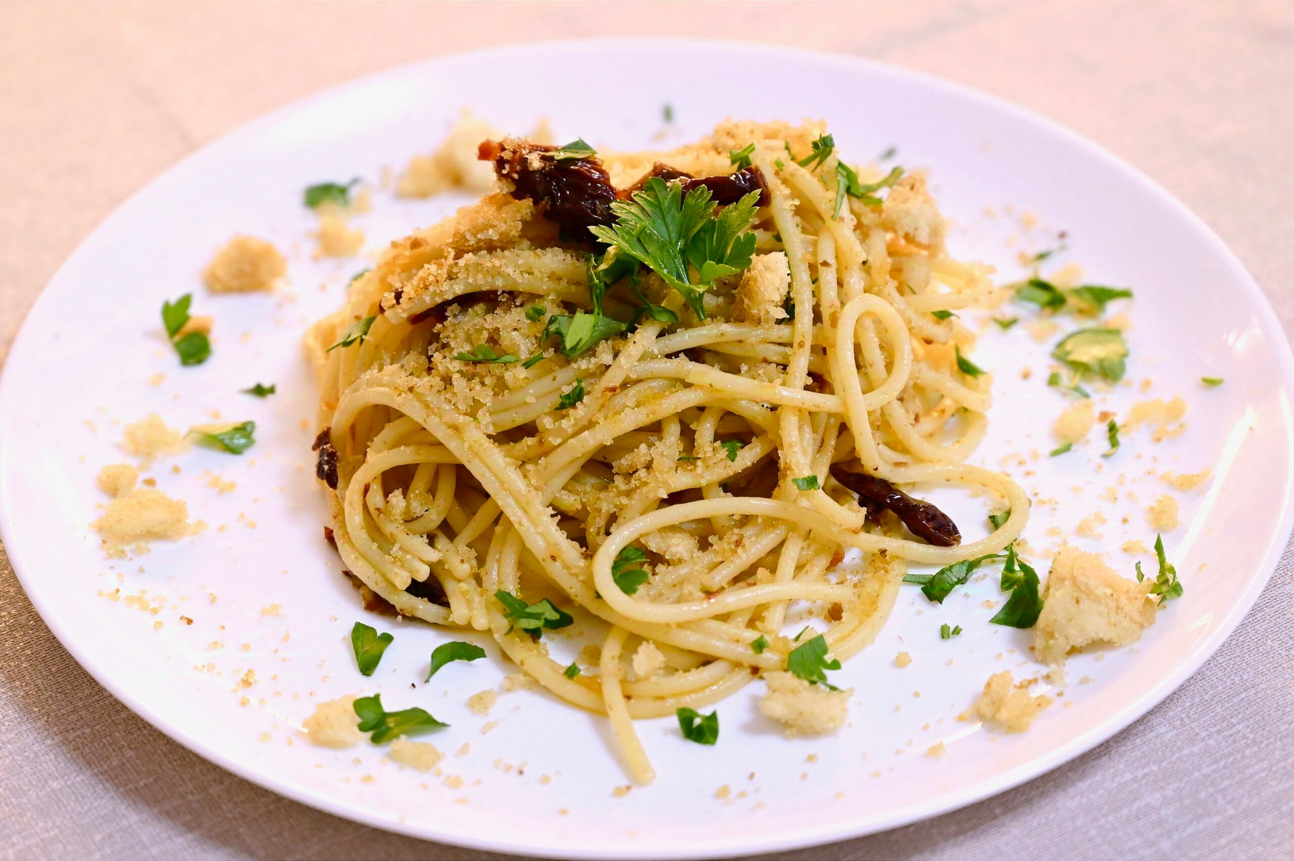 Macarrão alho e óleo à minha moda