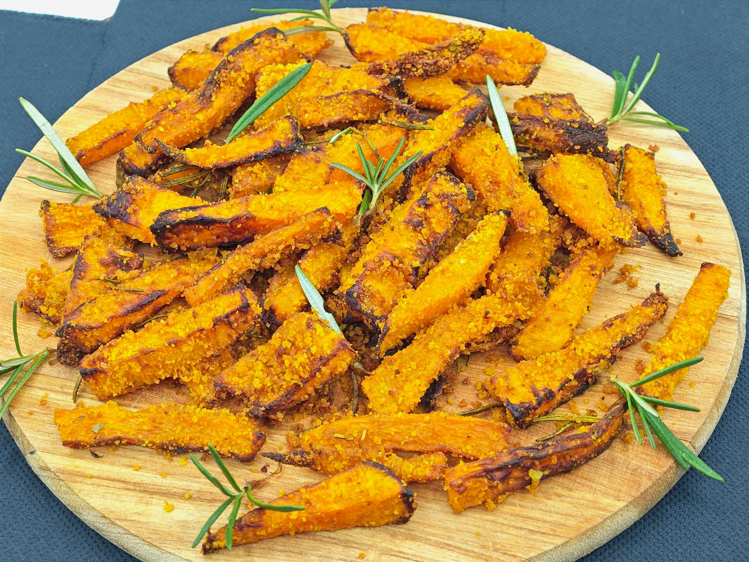 Palitos de abóbora na fritadeira elétrica