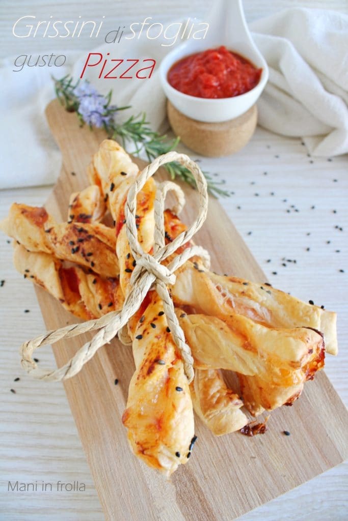 Grissini de Massa Folhada sabor Pizza