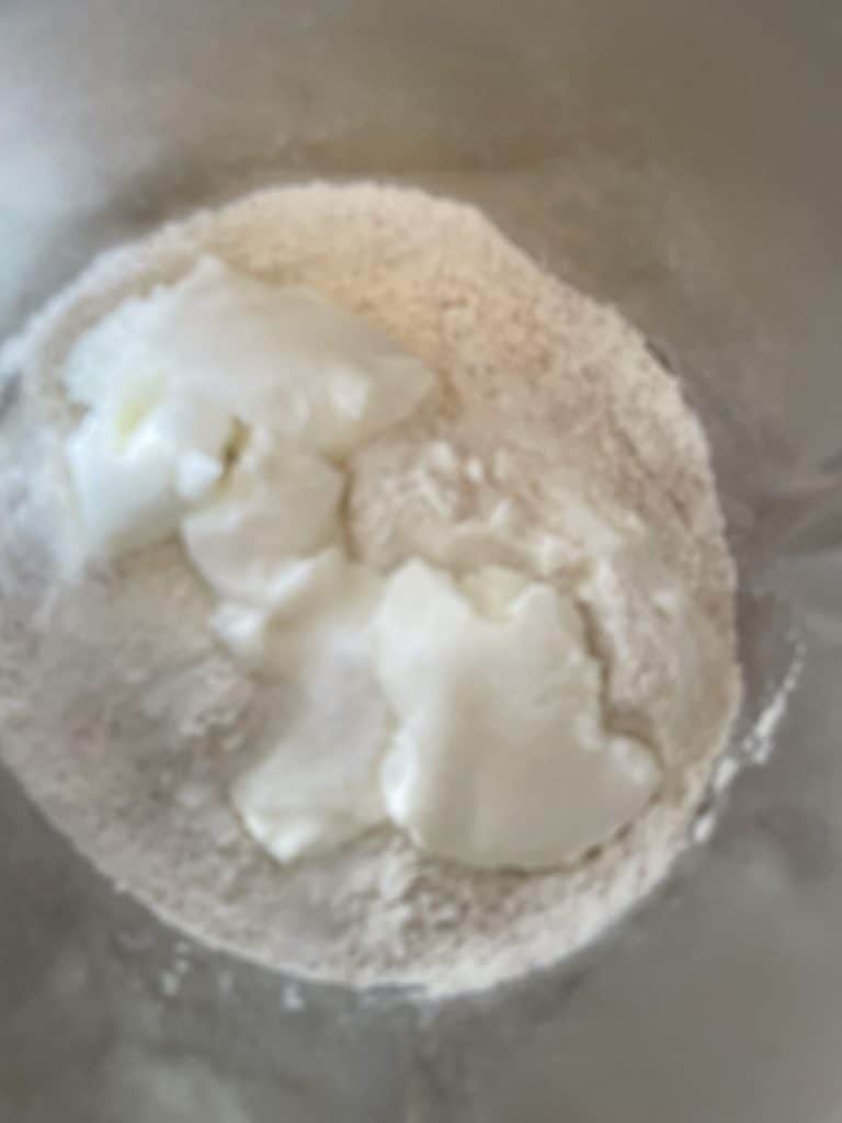 farinha e iogurte