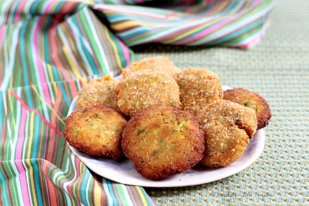 Bolinho de legumes com ricota