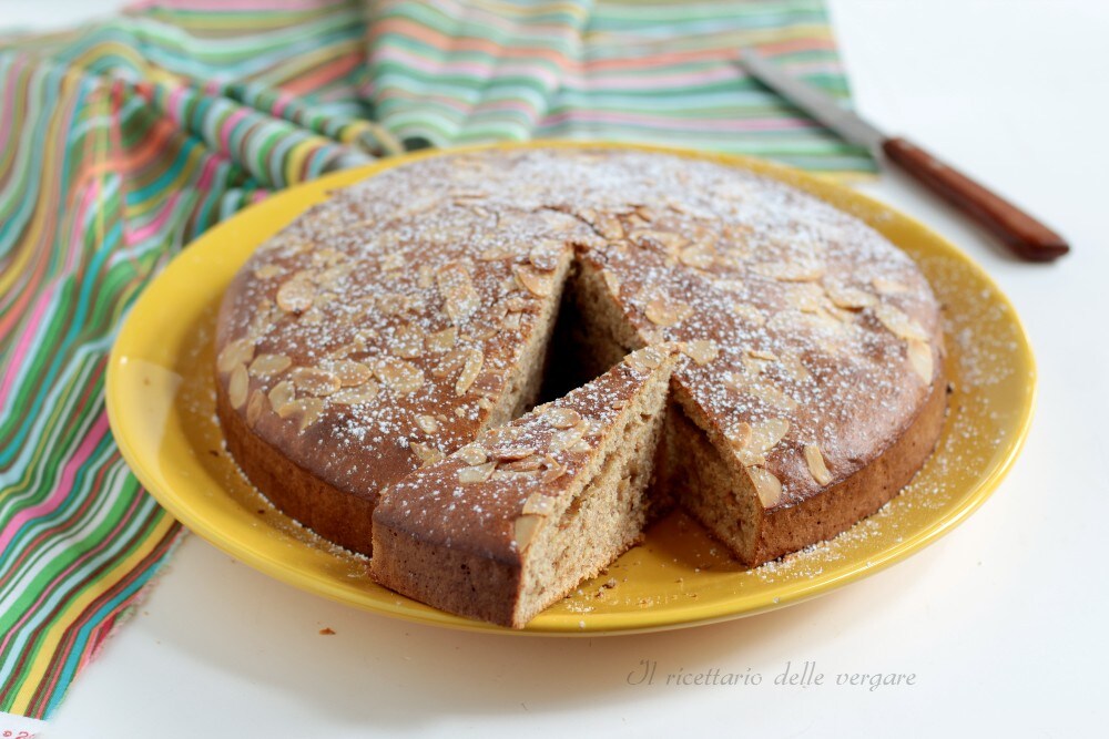 Bolo de amêndoas sem lactose