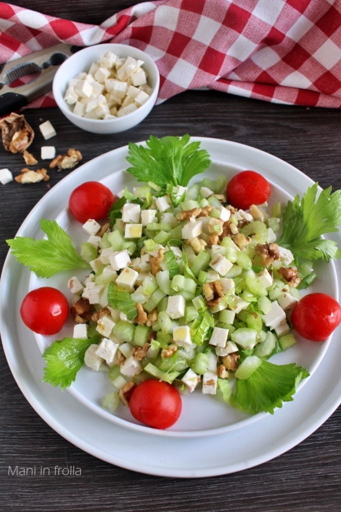 Salada de Toma, Aipo e Nozes ... um típico aperitivo piemontês