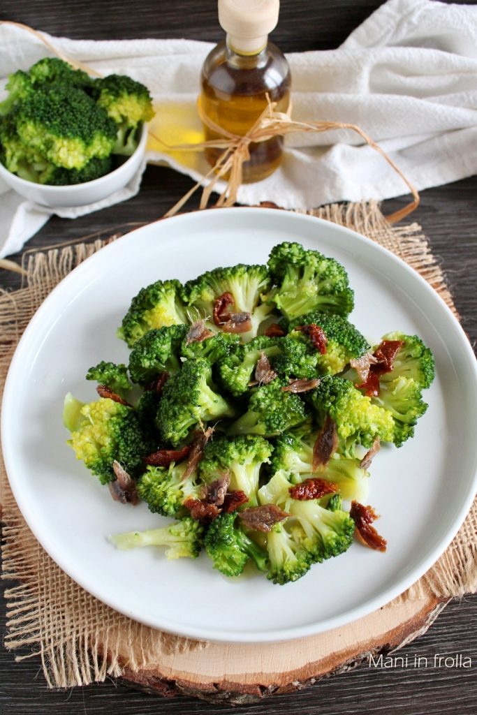 Salada de Brócolis com Tomates Secos