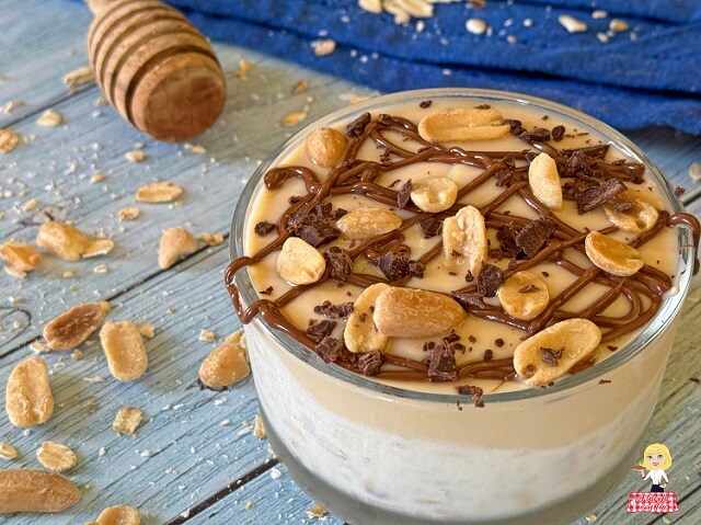IOGURTE E AVEIA (OVERNIGHT OATS) SABOR SNICKERS