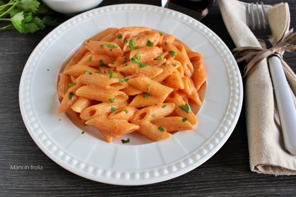 Macarrão com Molho de Tomate e Philadelphia