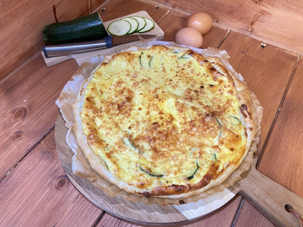 Torta salgada com ricotta e abobrinha