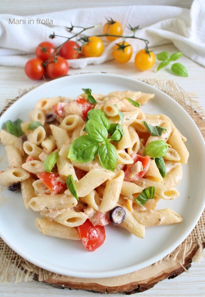 Salada de Macarrão com Tomatinhos, Atum e Philadelphia