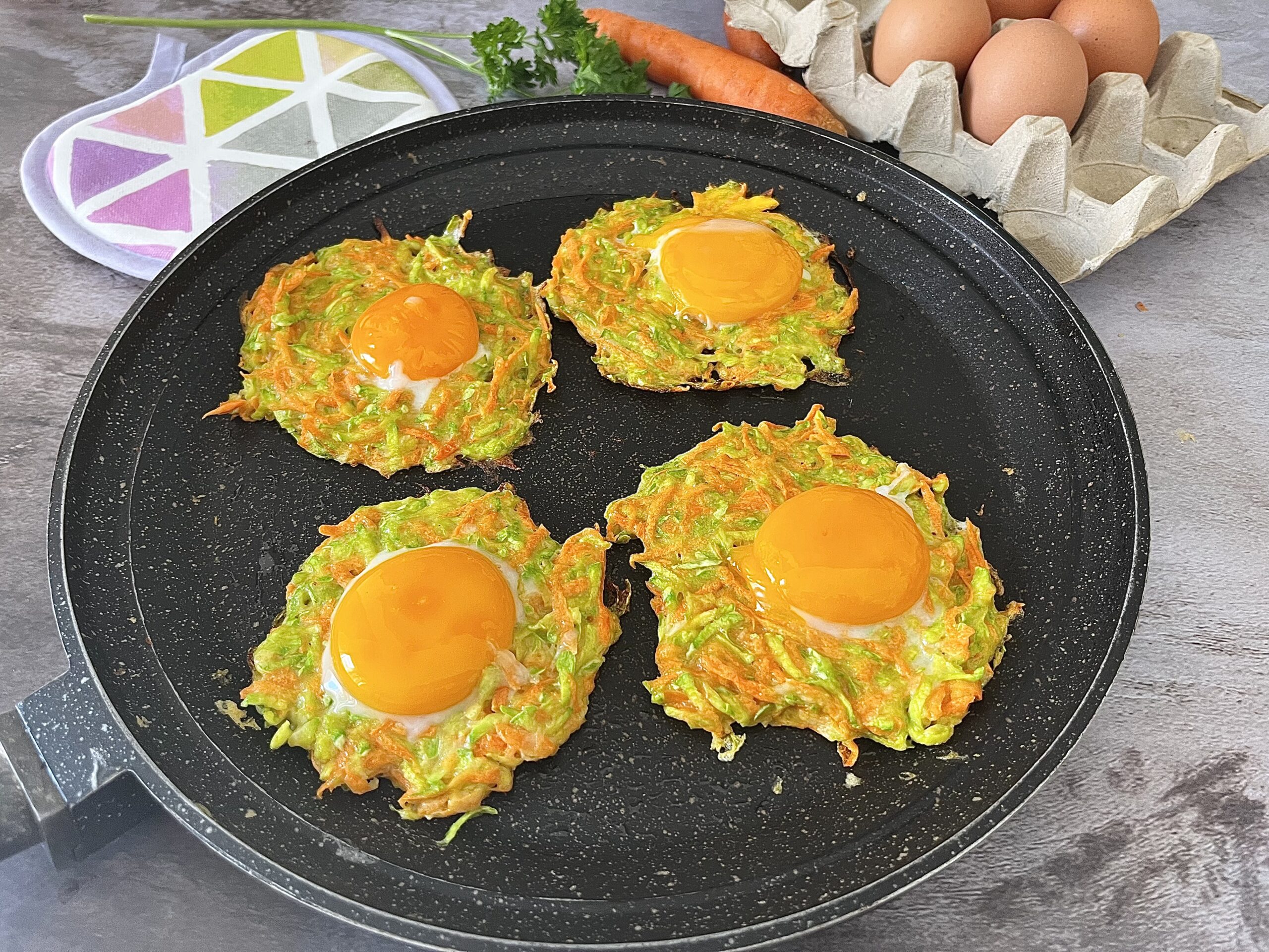 Ovos escalfados de legumes