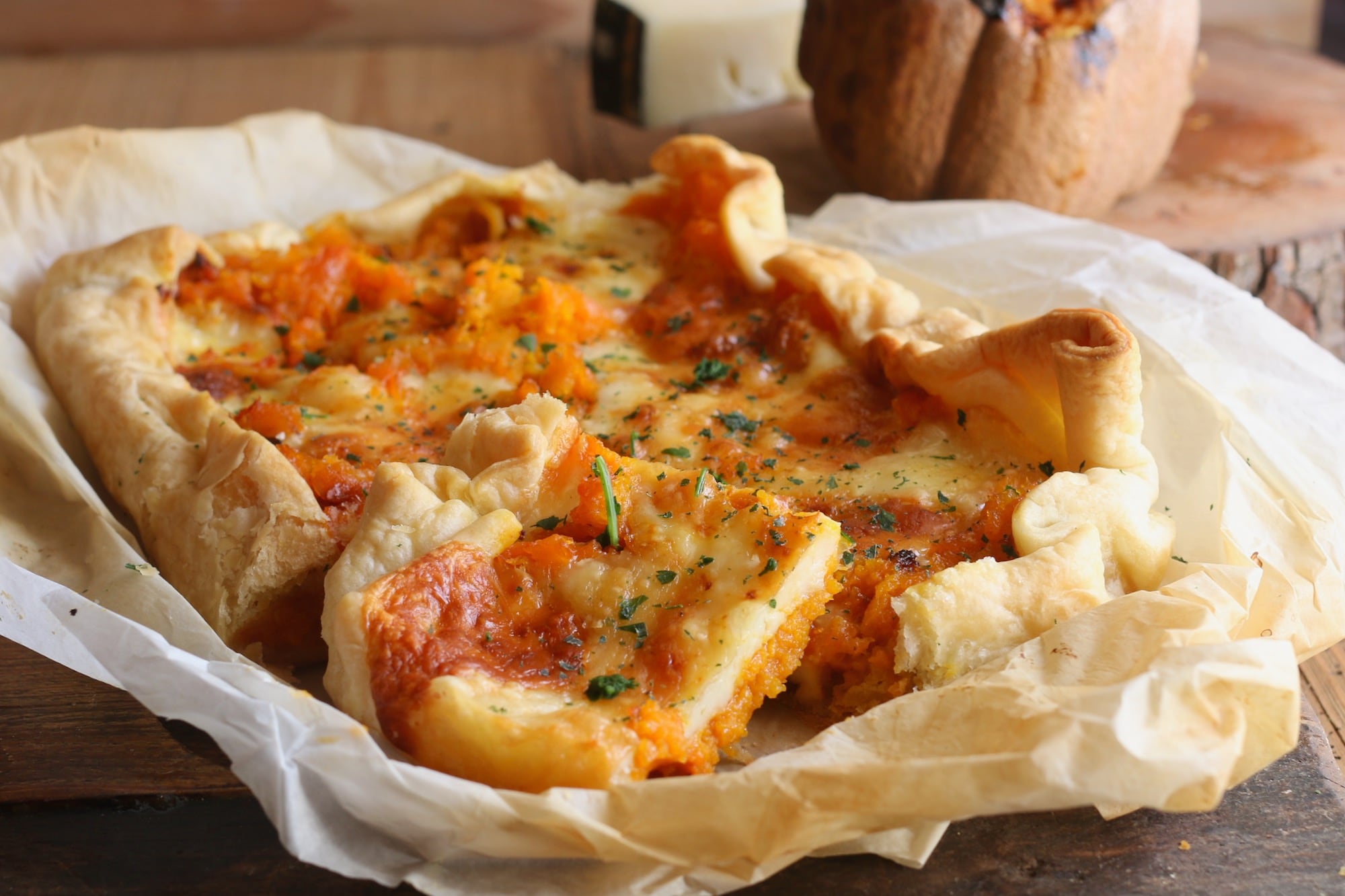 Torta salgada com abóbora e Asiago