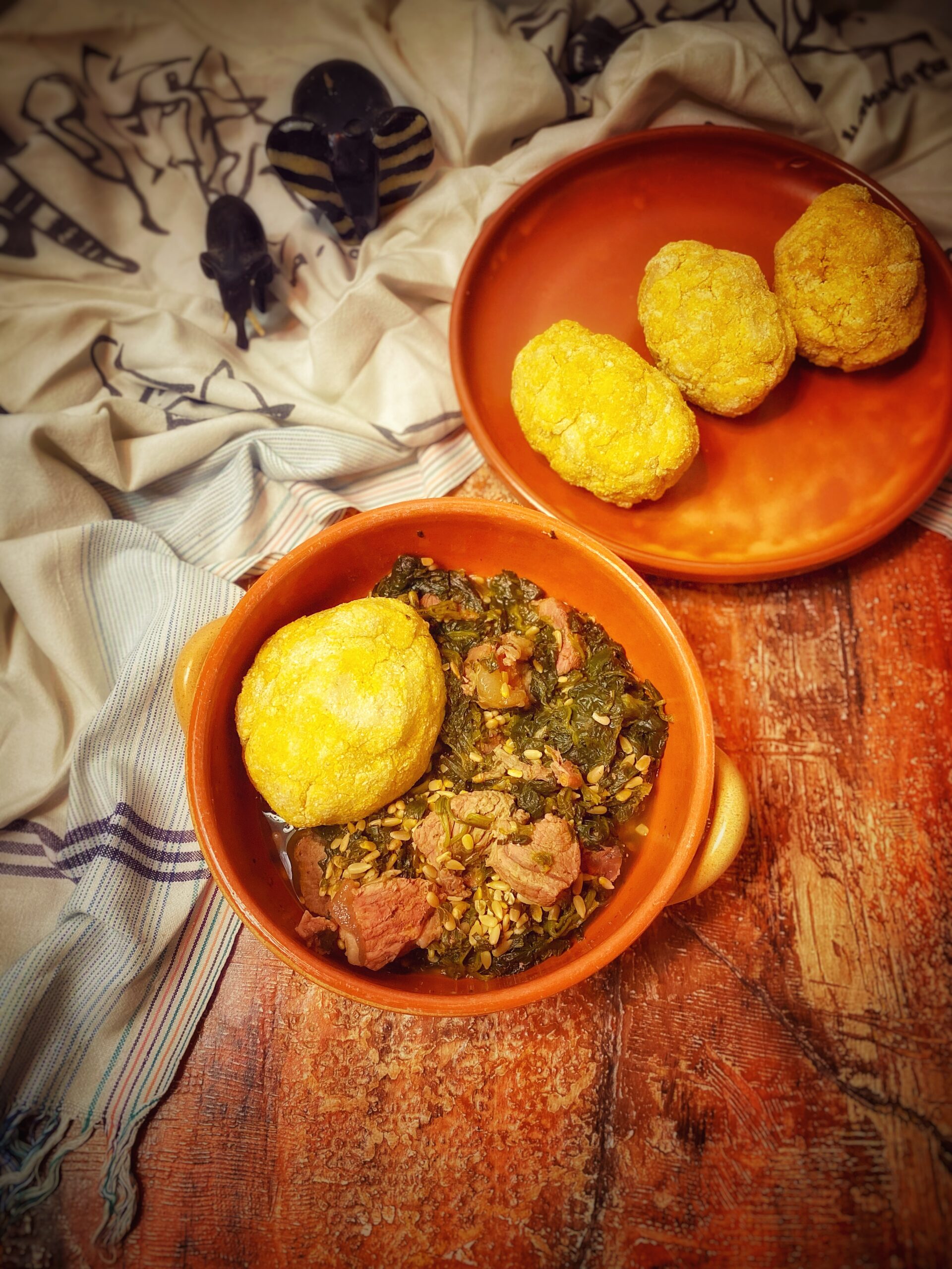 Eba e Sopa Egusi (Nigéria)