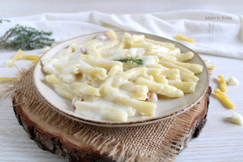 Massa Scamorza e Pancetta