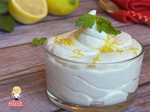 MOUSSE DE LIMÃO
