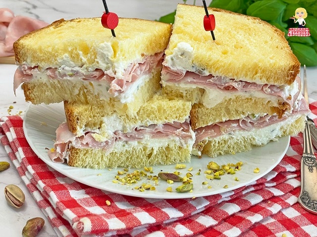 Mini SANDUÍCHE de Mortadela Bologna