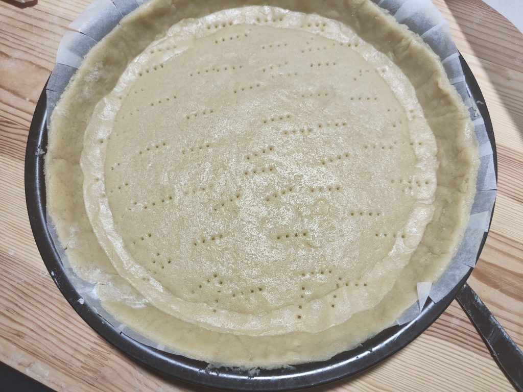 Casca de massa podre com cozimento em branco