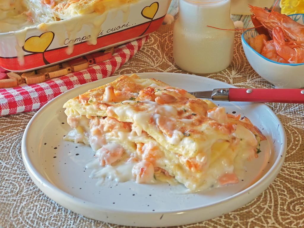 Lasanha de salmão e camarão