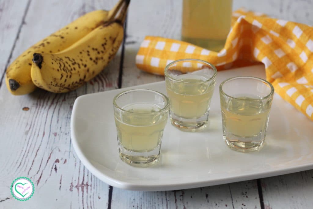 Licor de banana (bananinha) sem leite nem creme