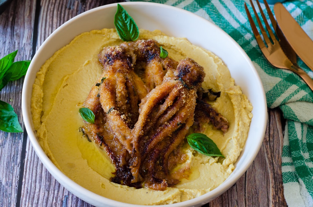 Lulas ao forno gratinadas, macias com crosta crocante e aromática