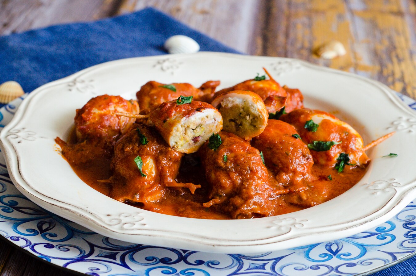 Lulas recheadas ao molho