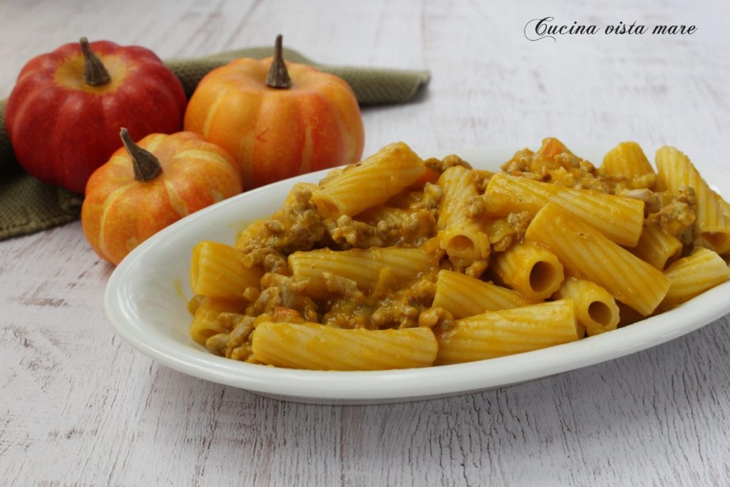 Massa com ragu de abóbora Cozinha vista para o mar