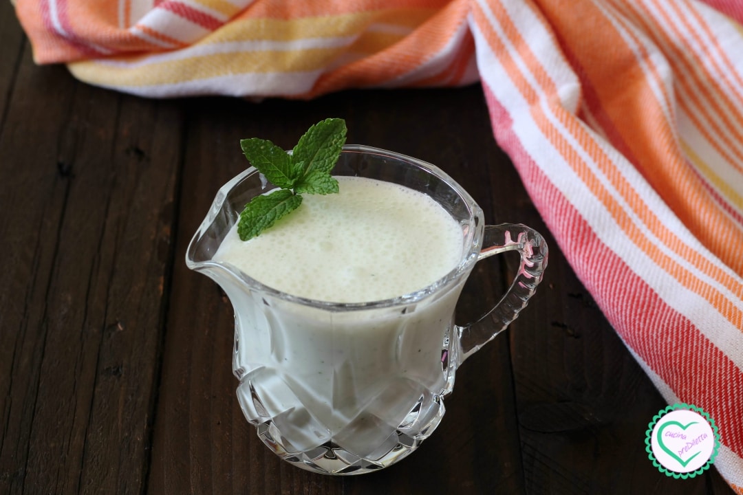 Molho de iogurte e hortelã