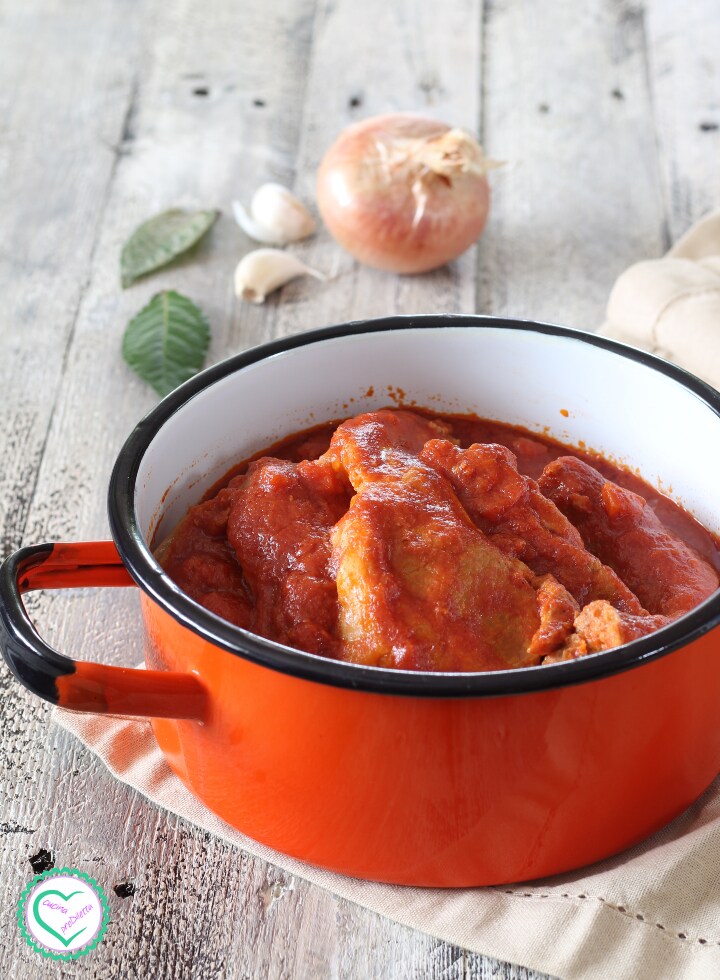 Molho de porco à siciliana