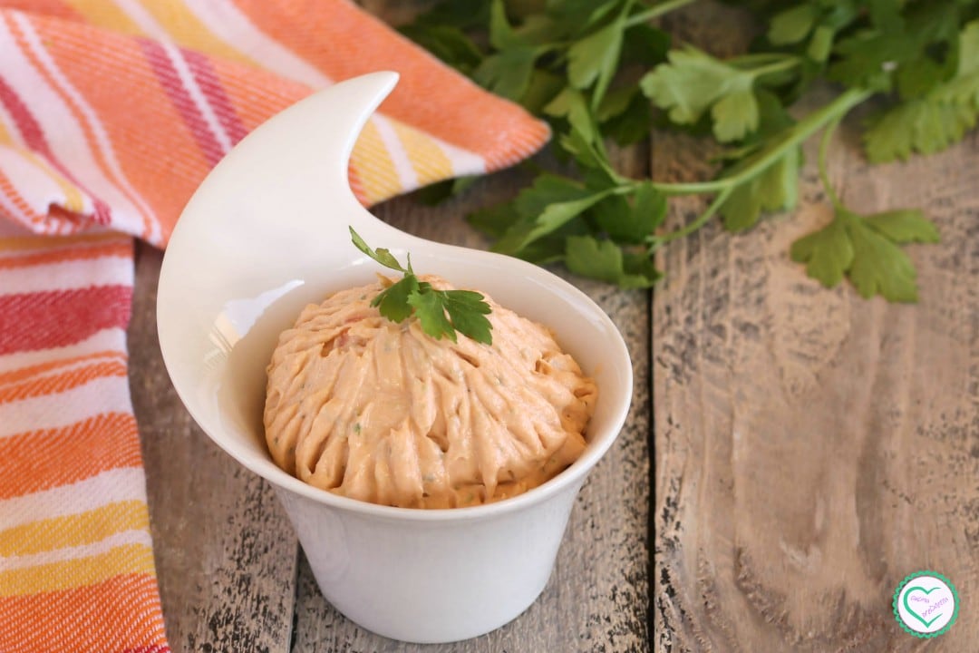 Mousse de salmão defumado