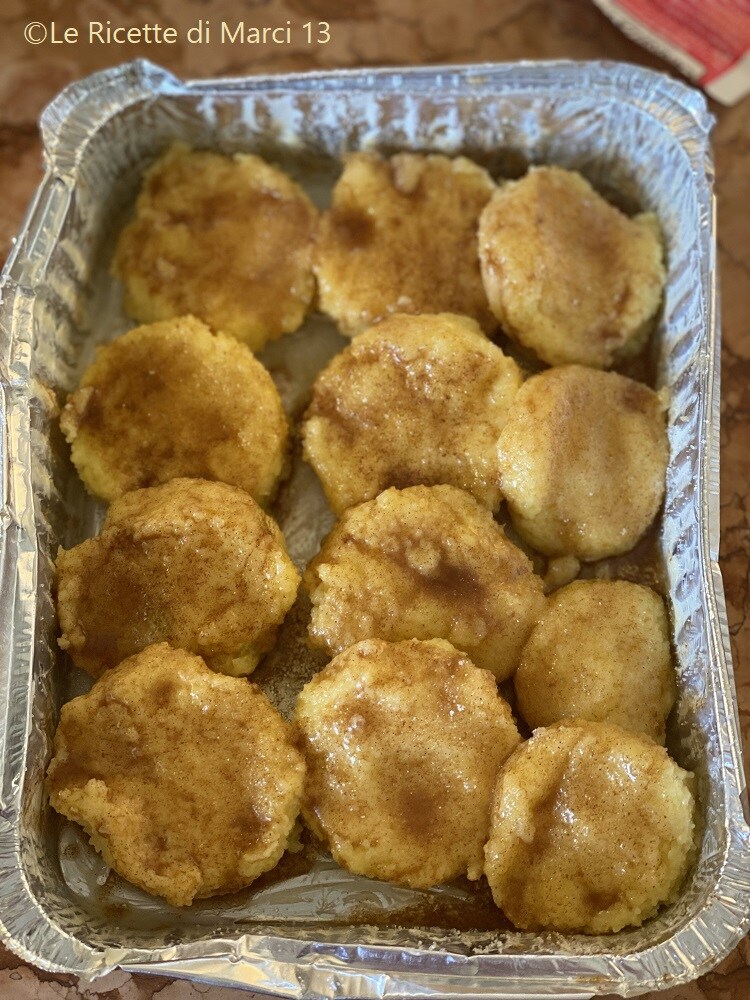 Nhoque de semolina à romana