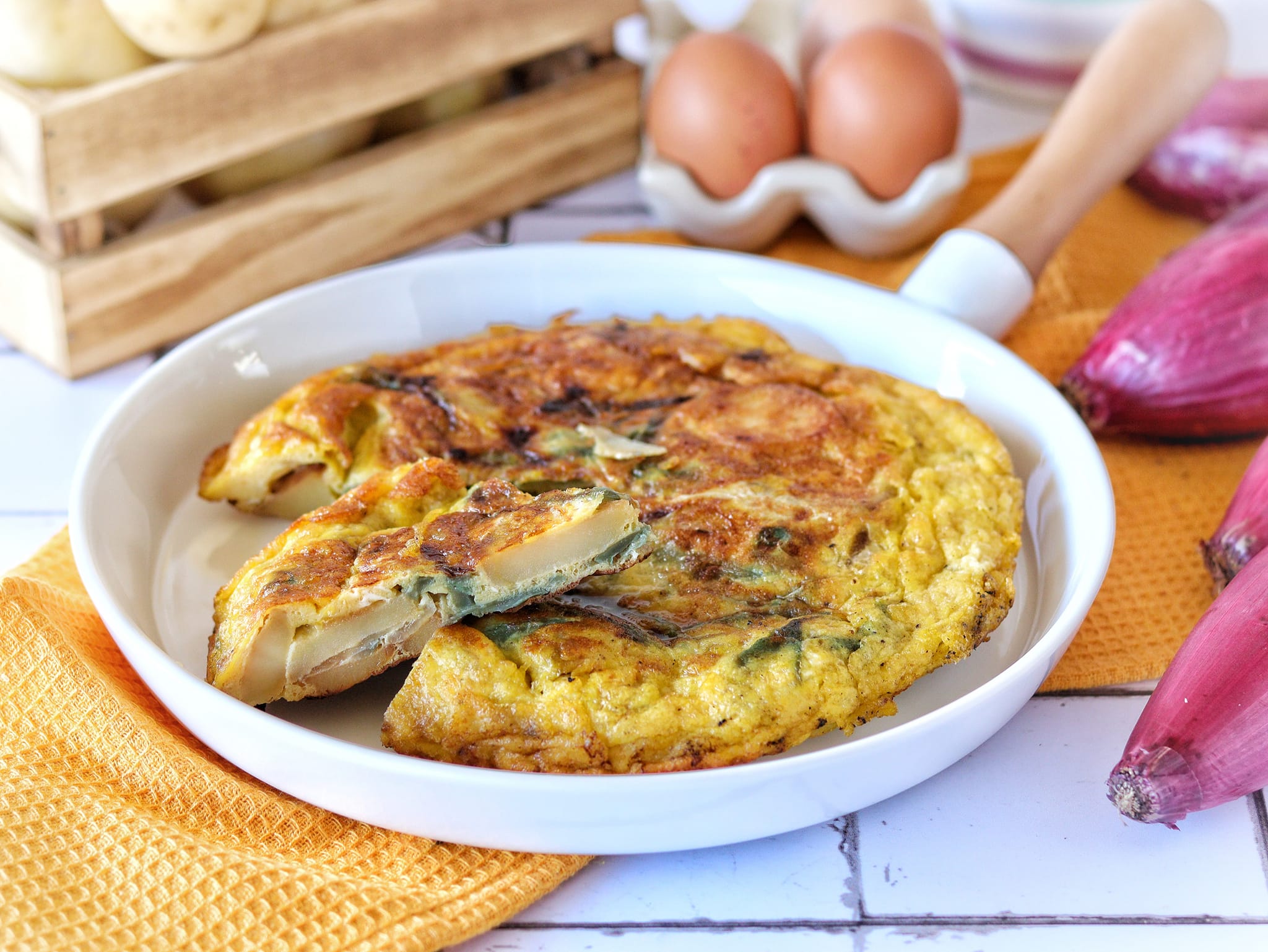 Omelete de batatas e cebolas