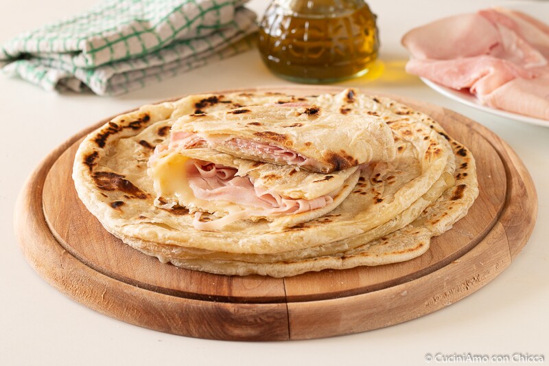 PIADINE FOLHEADAS receita fácil