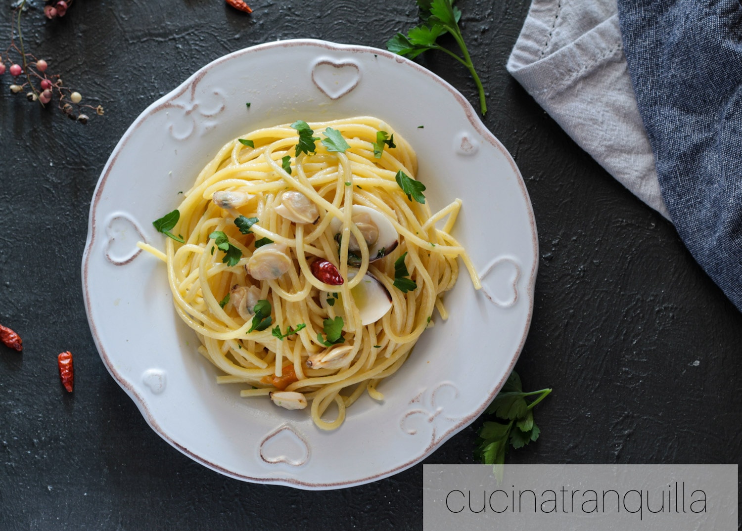 Spaghetti com vôngole e pimenta