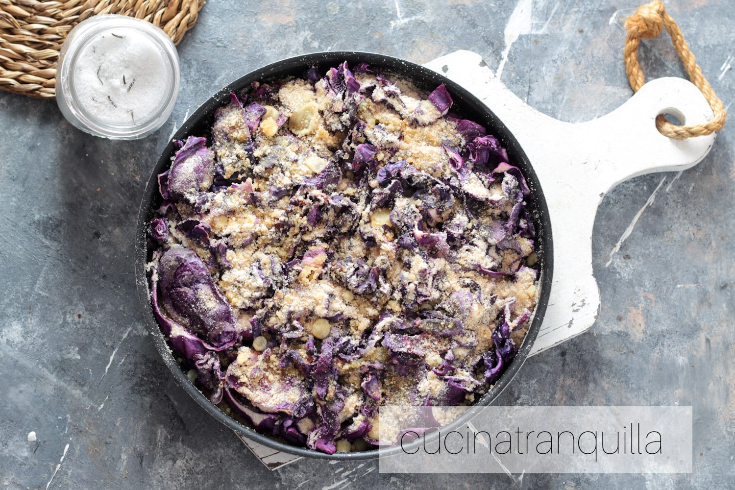 Repolho roxo gratinado no micro-ondas