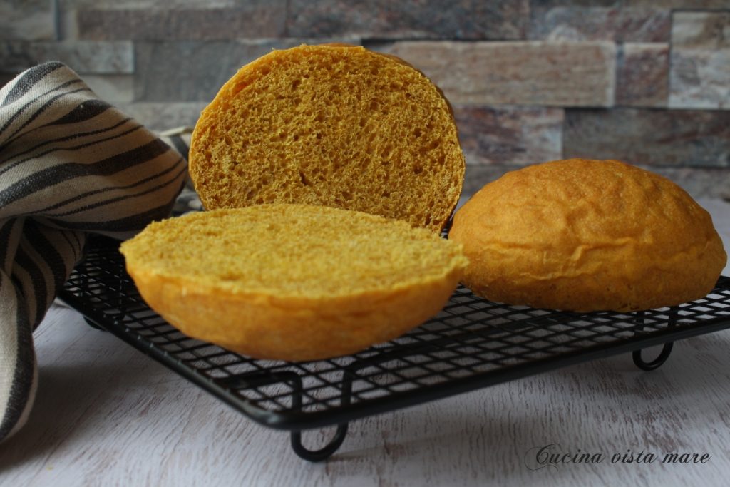Pães de hambúrguer com páprica Cozinha vista mar