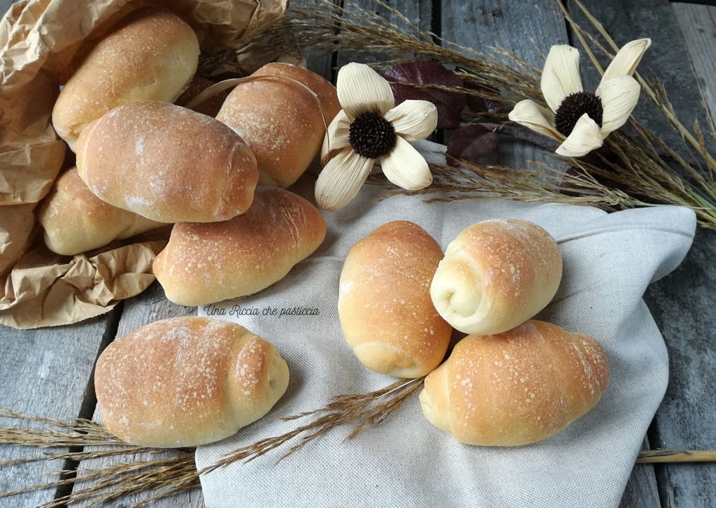 pãezinhos de leite