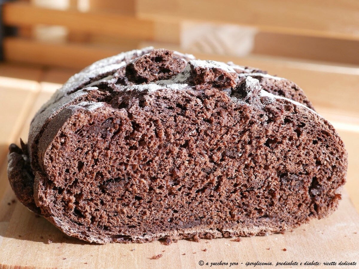 Pão de chocolate amargo com máquina de pão