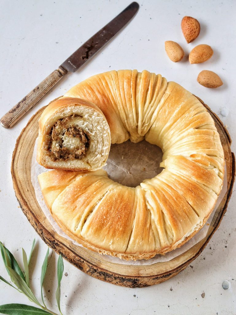 Pão de rolo de lã salgado