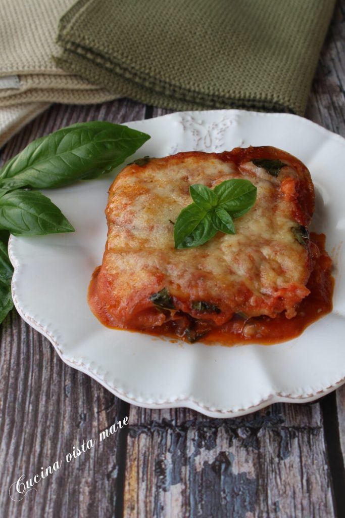 Parmegiana de berinjela no micro-ondas Cozinha vista mar