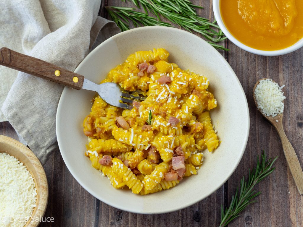 Macarrão com creme de abóbora