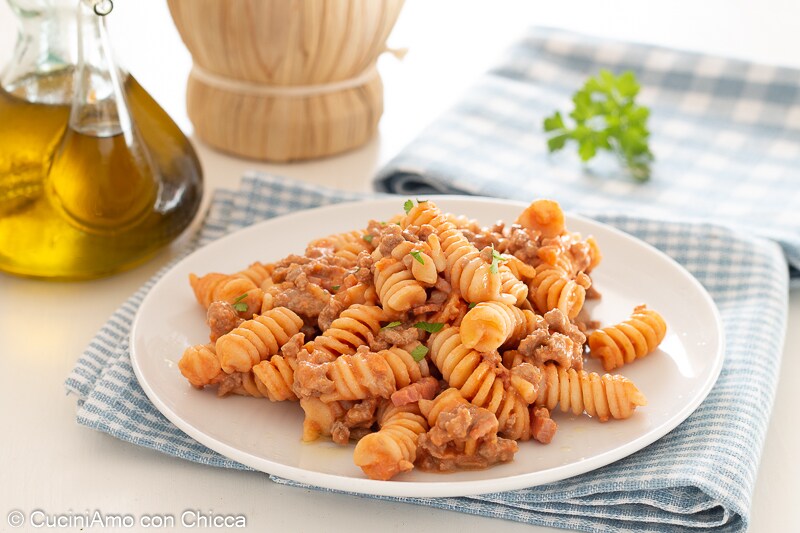 Pasta alla pastora com speck