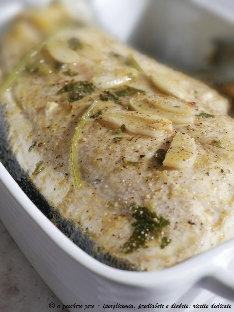 Peixe assado com aromas