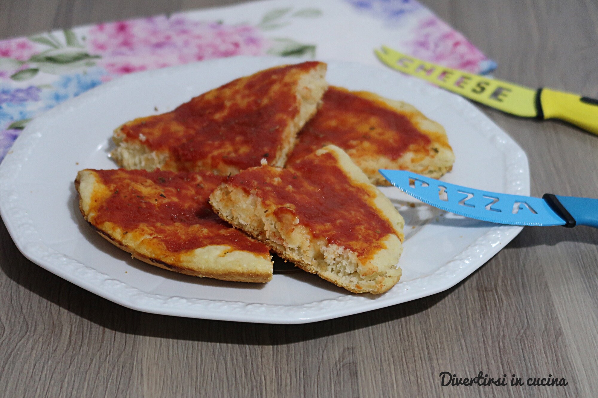 Pizza na frigideira sem fermentação