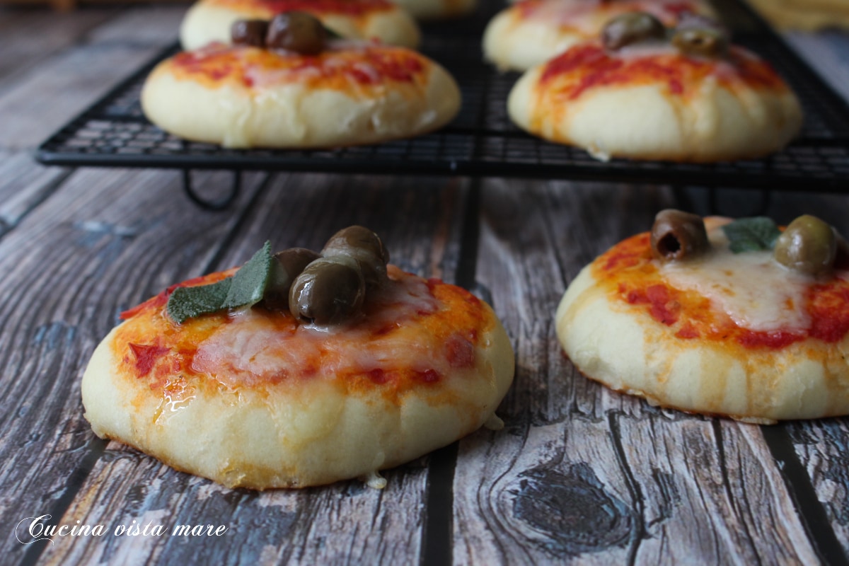 Pizzettes mediterrâneas
