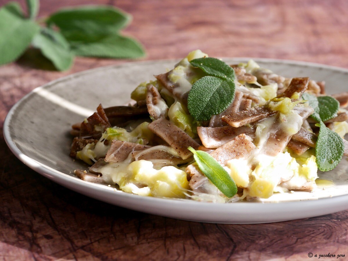 Pizzoccheri light sem batatas e sem manteiga