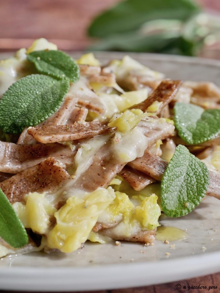 Pizzoccheri light sem batatas e sem manteiga