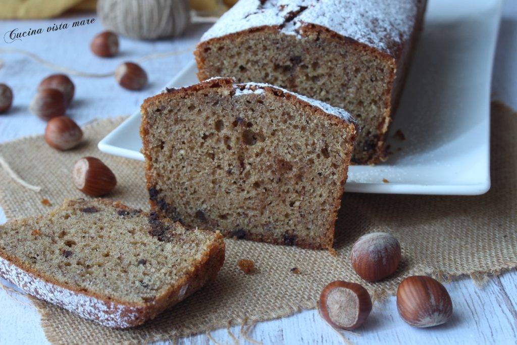 Plumcake avelãs e café Cozinha vista mar